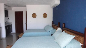 Remodeled studio in Beachfront Condominium